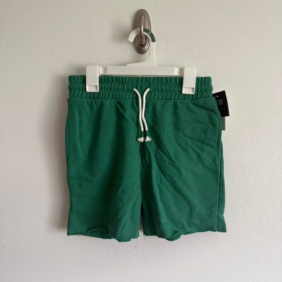 NWT Grayson Threads kids size medium (8) Green cotton shorts - Picture 1 of 3
